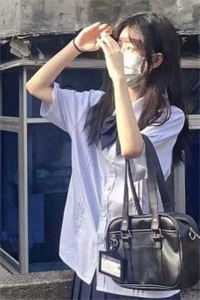 帮皇姐私奔后，她后悔莫及全集阅读