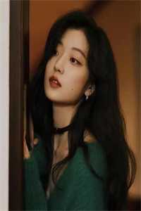 女友白月光婚礼那天，她穿上婚纱为爱奔赴完整