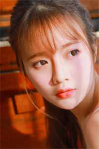 被年终裁员后，我带着新公司崛起了全集