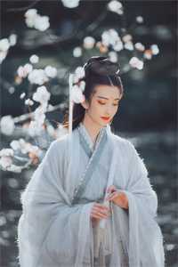 妈妈被仇人砍杀时，姐姐在陪庶弟过生辰出品