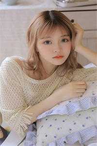 贵妃当众将我虐待流产后，皇帝杀疯了嬛儿萧贵妃全本阅读百度云下载txt