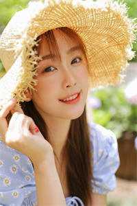 校花借我积蓄后，带她妈连夜跑路了杜哲楚梦瑶免费阅读完整版txt小说无删减
