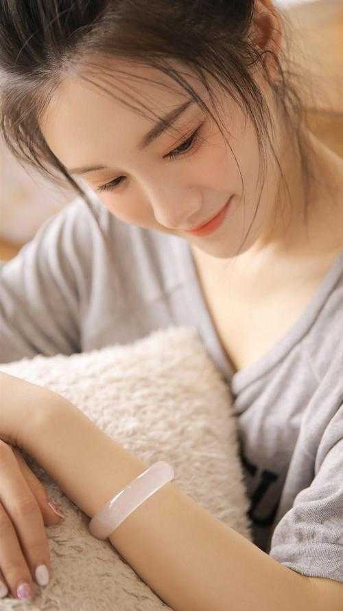 弟弟砸了富婆迈巴赫后，全家重生了沈砚青叶珈宁全章节在线阅读
