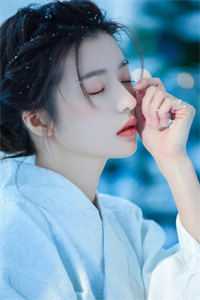 被龙族姨母抱走后，我灭了整个东海龙宫莹冰余光全文阅读下载百度云免费小说